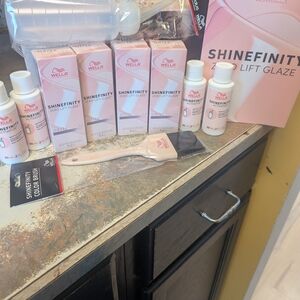 Wella Shinefinity Lift Glaze Hair Care Set